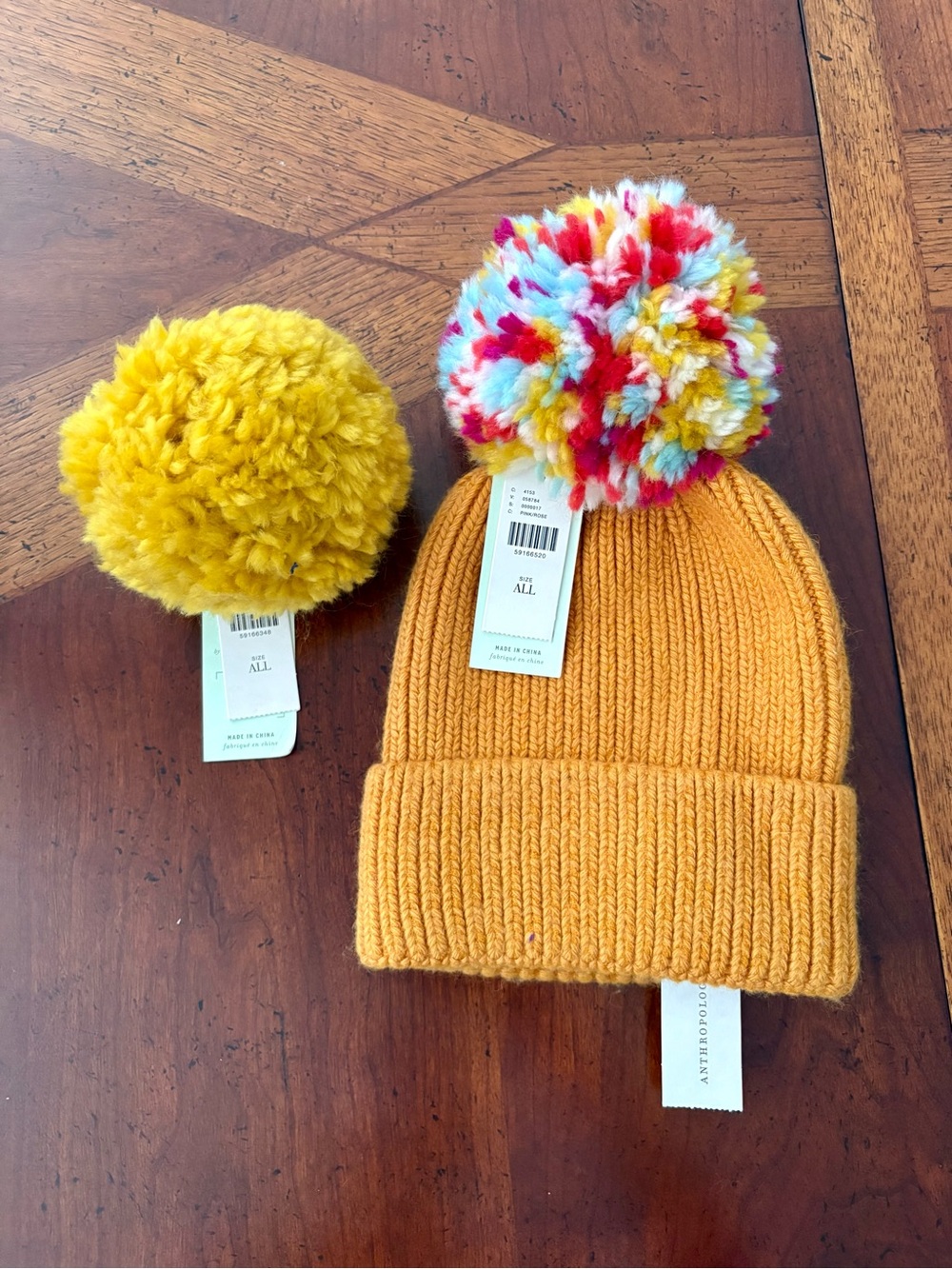 NWT Anthropologie Pick-a-Pom Ribbed Beanie Hat with Multicolor & Mustard Poms